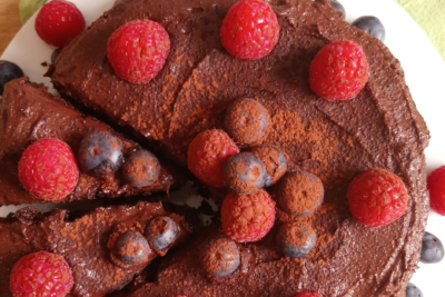 En clave veggie - Recetas veganas de diario: BIZCOCHO DE CACAO Y CALABACÍN
