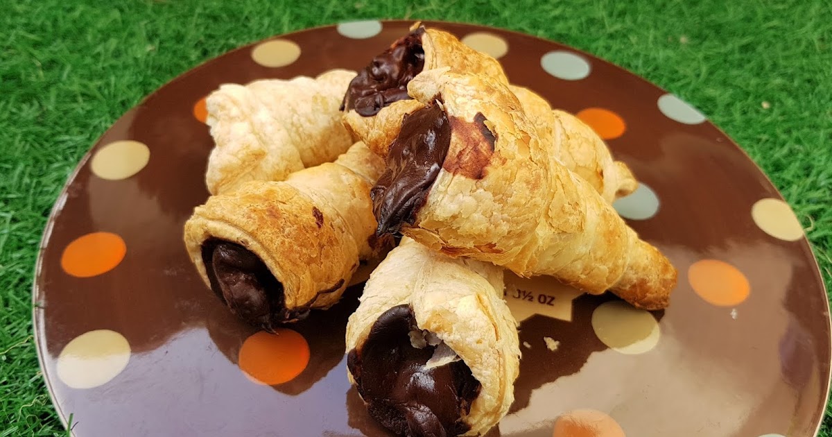 Blog de inspiración vegana: Conos o canutillos de hojaldre rellenos que crema de chocolate vegana
